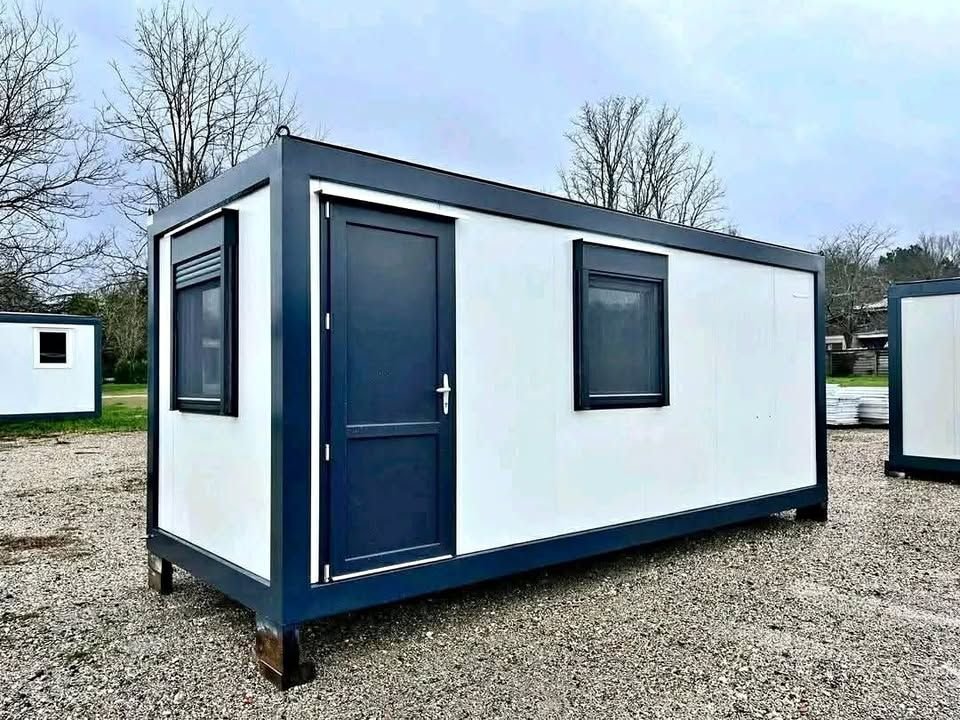 Conteneur de chantier F54-SANITAIRE – 6,05 m x 2,43 m x 2,59 m