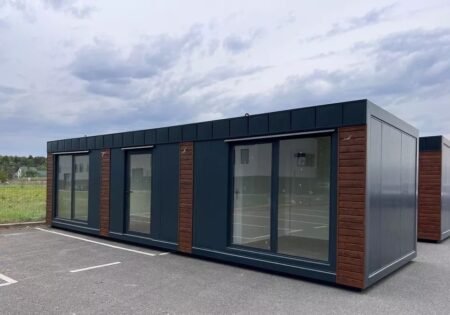 Conteneur maison 40 ft habitable – 12,05 m x 2,43 m x 2,89 m | 1 Chambre, Salon, Cuisine et Salle de Bain